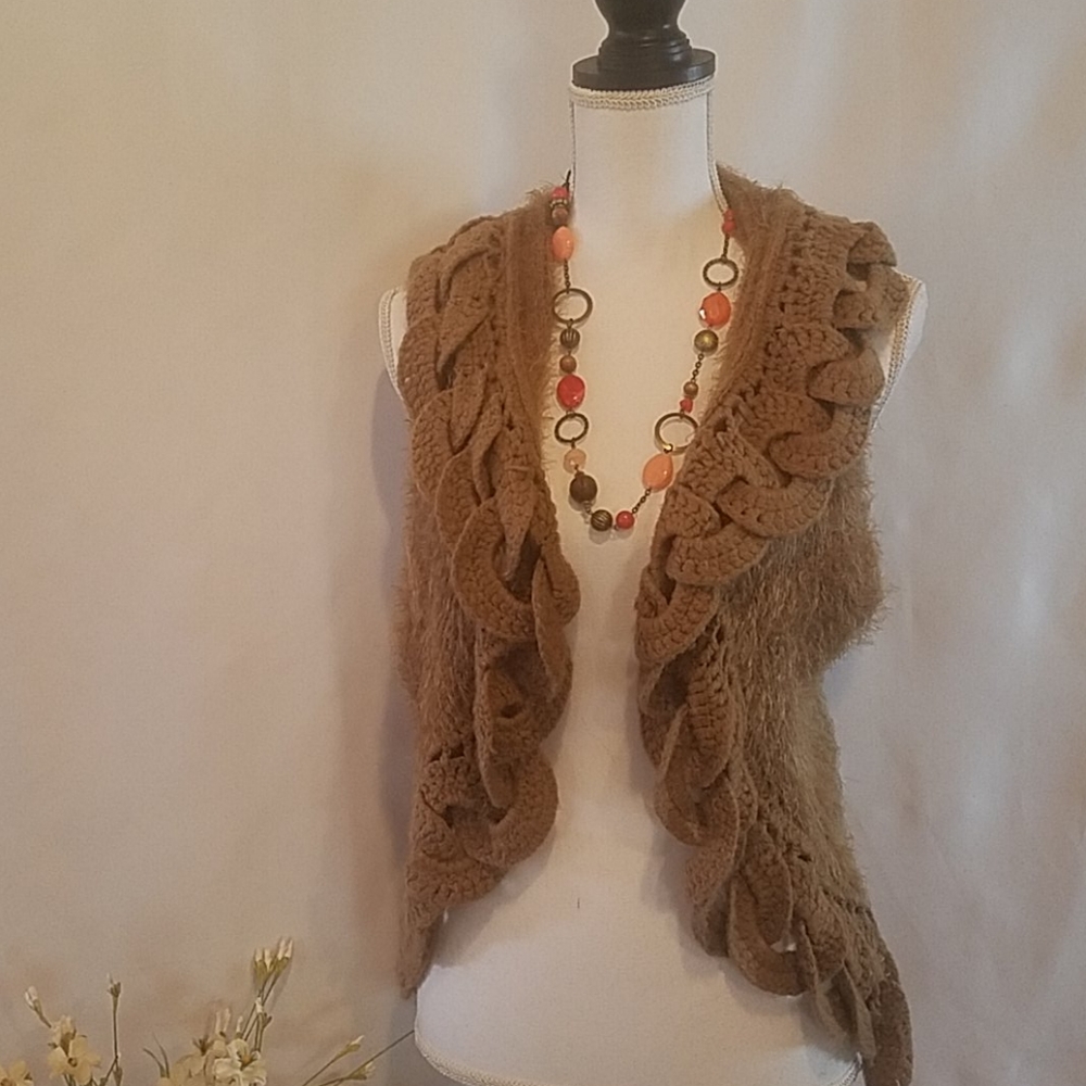 JOHN FASHION Wool Sweater Vest Eyelash Style Sz M